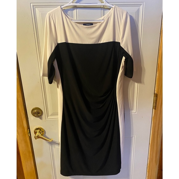 Chaps Dresses & Skirts - Chaps Black&White Dress Size XLarge, 3/4 inch Sleeves, Has Stretch